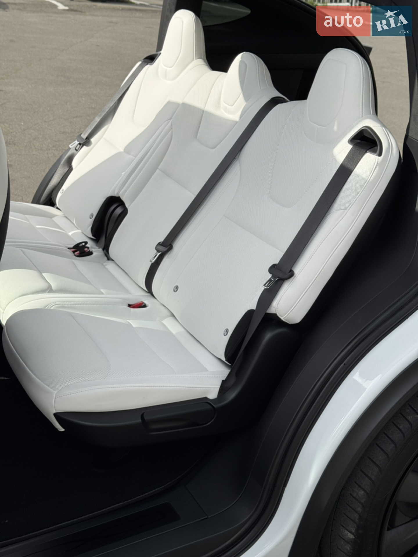 2023 Tesla Model X - мініатюра 13