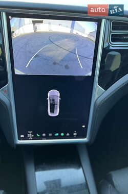 Внедорожник / Кроссовер Tesla Model X 2017 в 