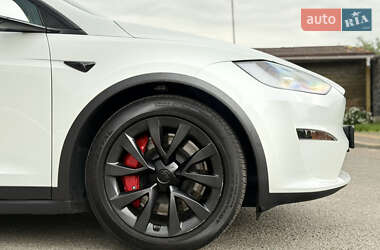 Позашляховик / Кросовер Tesla Model X 2023 в 