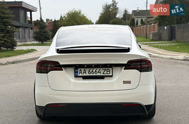 Позашляховик / Кросовер Tesla Model X 2023 в 