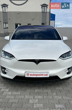 Позашляховик / Кросовер Tesla Model X 2018 в Білогородці