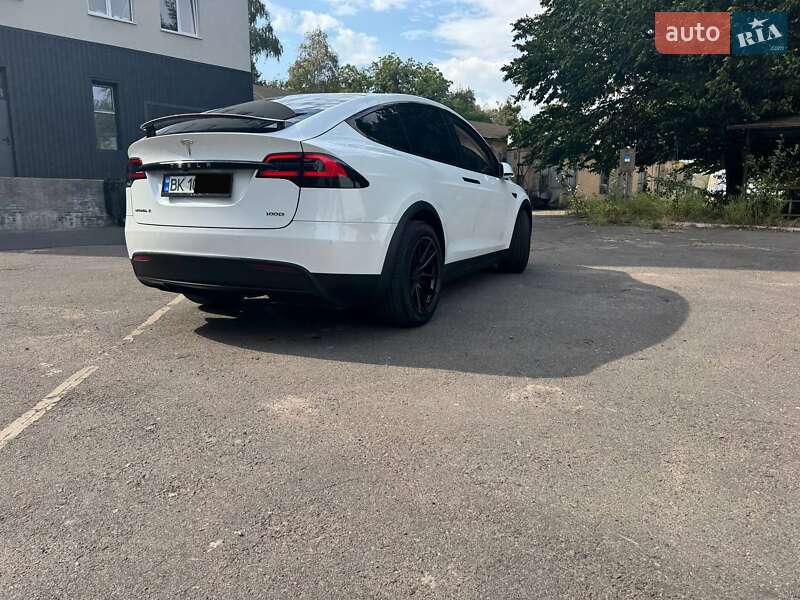 Внедорожник / Кроссовер Tesla Model X 2018 в Днепре