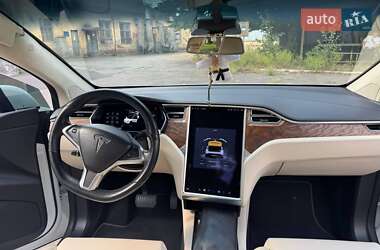 Внедорожник / Кроссовер Tesla Model X 2018 в 