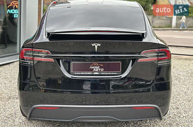 Позашляховик / Кросовер Tesla Model X 2022 в 