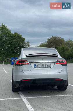 Внедорожник / Кроссовер Tesla Model X 2018 в 