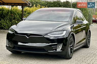 Внедорожник / Кроссовер Tesla Model X 2016 в 