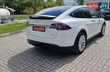 Позашляховик / Кросовер Tesla Model X 2018 в 