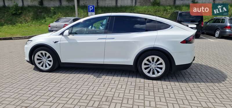 Внедорожник / Кроссовер Tesla Model X 2018 в Тернополе