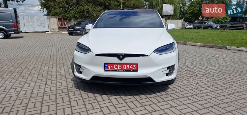 Внедорожник / Кроссовер Tesla Model X 2018 в Тернополе
