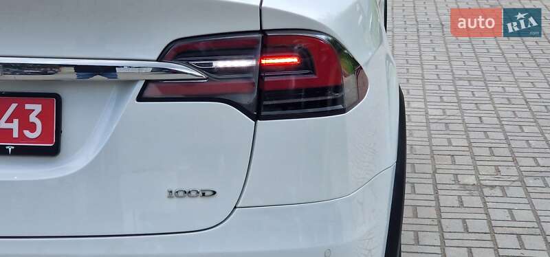 Внедорожник / Кроссовер Tesla Model X 2018 в Тернополе