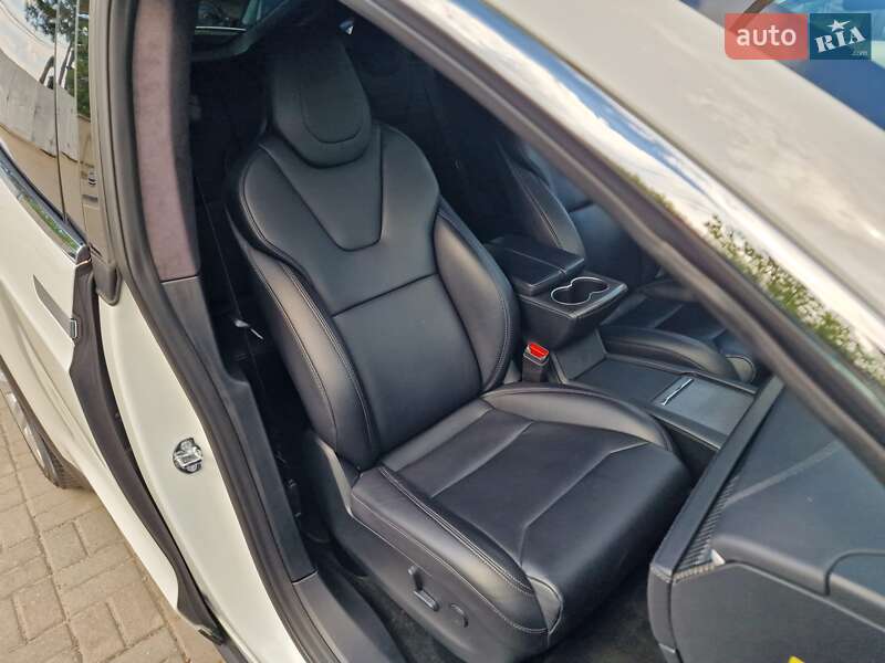 Внедорожник / Кроссовер Tesla Model X 2018 в Тернополе