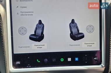 Позашляховик / Кросовер Tesla Model X 2018 в 