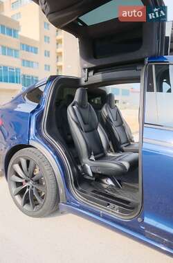 Внедорожник / Кроссовер Tesla Model X 2019 в 