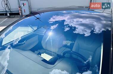Позашляховик / Кросовер Tesla Model X 2018 в 