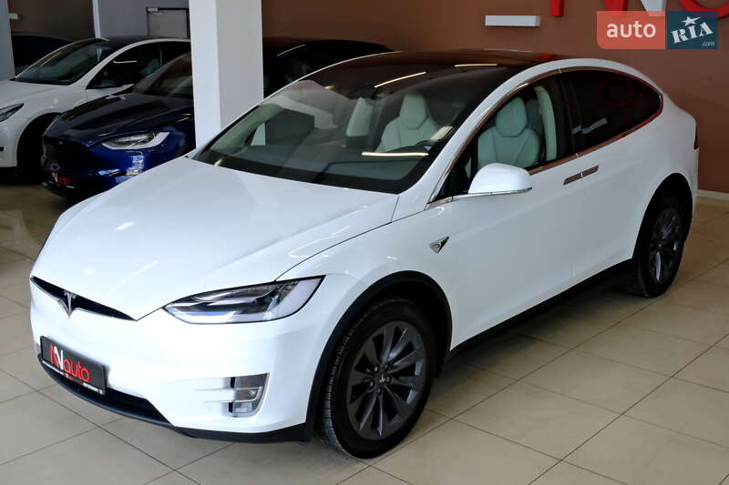Позашляховик / Кросовер Tesla Model X 2018 в Одесі