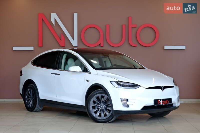 Позашляховик / Кросовер Tesla Model X 2018 в Одесі