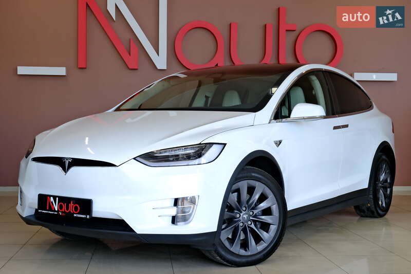 Позашляховик / Кросовер Tesla Model X 2018 в Одесі