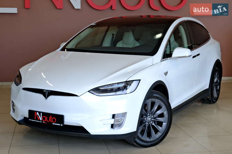 Позашляховик / Кросовер Tesla Model X 2018 в Одесі