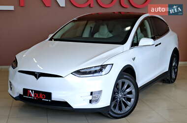 Внедорожник / Кроссовер Tesla Model X 2018 в 