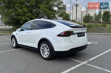 Позашляховик / Кросовер Tesla Model X 2019 в 