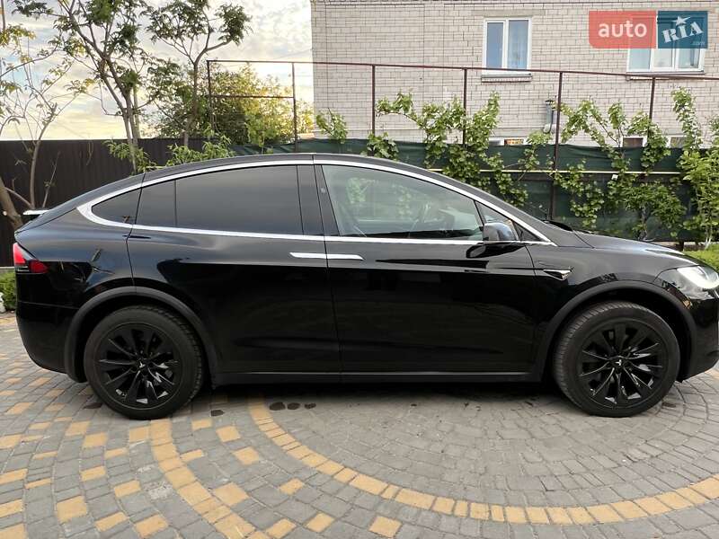 Внедорожник / Кроссовер Tesla Model X 2018 в Борисполе фото 8 Внедорожник / Кроссовер Tesla Model X 2018 в Борисполе