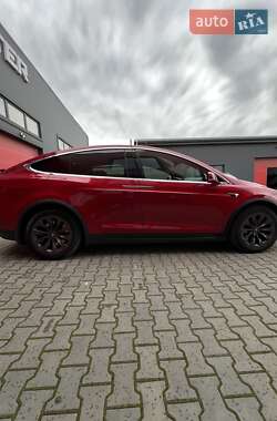 Внедорожник / Кроссовер Tesla Model X 2020 в 