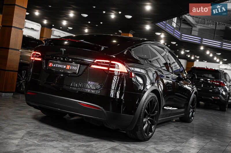 Внедорожник / Кроссовер Tesla Model X 2018 в Одессе фото 10 Внедорожник / Кроссовер Tesla Model X 2018 в Одессе