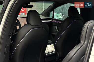 Внедорожник / Кроссовер Tesla Model X 2023 в 
