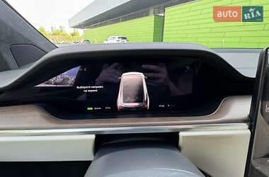 Позашляховик / Кросовер Tesla Model X 2022 в 