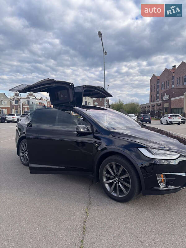 Позашляховик / Кросовер Tesla Model X 2020 в Києві
