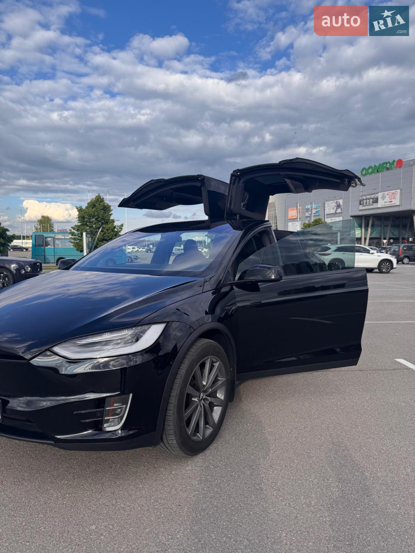 2020 Tesla Model X - мініатюра 21