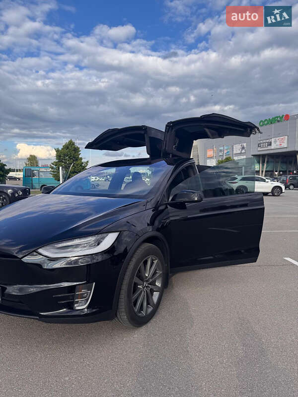 Позашляховик / Кросовер Tesla Model X 2020 в Києві