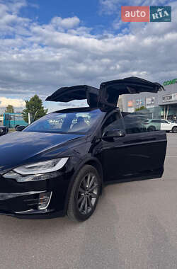 Внедорожник / Кроссовер Tesla Model X 2020 в 
