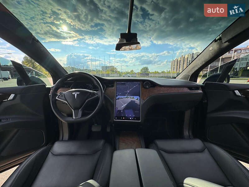 Позашляховик / Кросовер Tesla Model X 2020 в Києві