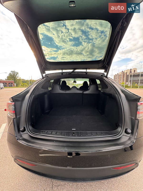 Позашляховик / Кросовер Tesla Model X 2020 в Києві