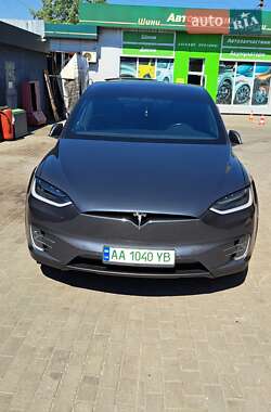 Внедорожник / Кроссовер Tesla Model X 2018 в 