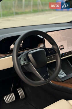 Внедорожник / Кроссовер Tesla Model X 2023 в 