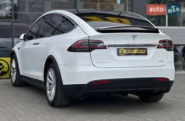 Внедорожник / Кроссовер Tesla Model X 2018 в 