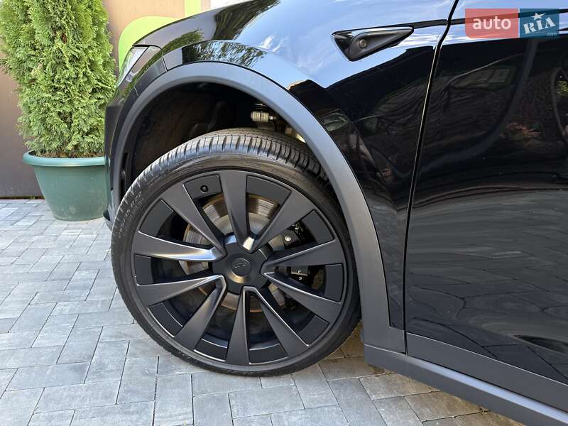Внедорожник / Кроссовер Tesla Model X 2023 в Киеве