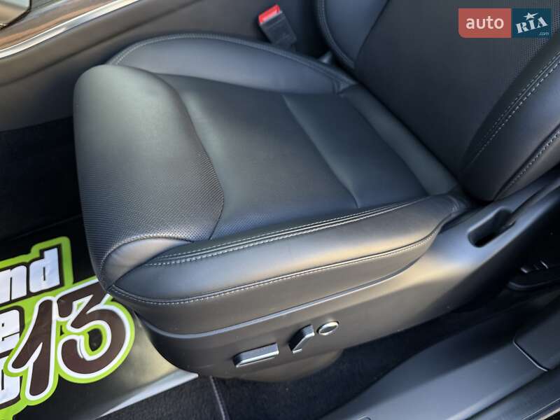 Внедорожник / Кроссовер Tesla Model X 2023 в Киеве
