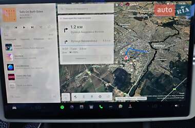 Позашляховик / Кросовер Tesla Model X 2022 в 