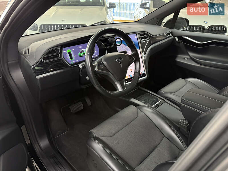 Внедорожник / Кроссовер Tesla Model X 2017 в Одессе