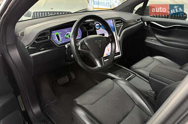 Внедорожник / Кроссовер Tesla Model X 2017 в 