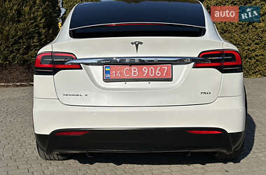 Внедорожник / Кроссовер Tesla Model X 2018 в 