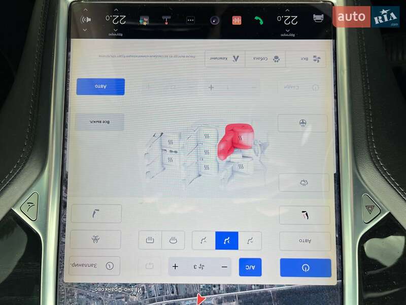Внедорожник / Кроссовер Tesla Model X 2018 в Новояворовске