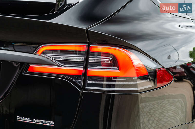 Внедорожник / Кроссовер Tesla Model X 2019 в Киеве фото 14 Внедорожник / Кроссовер Tesla Model X 2019 в Киеве
