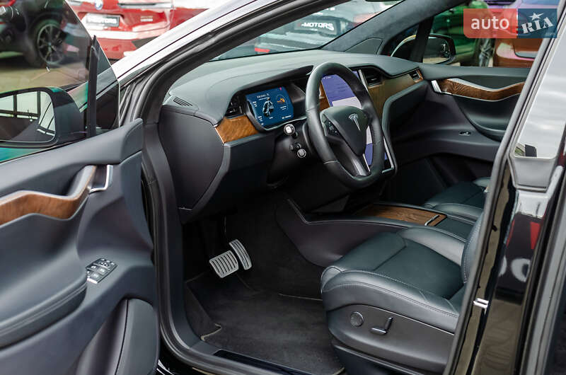 Внедорожник / Кроссовер Tesla Model X 2019 в Киеве фото 19 Внедорожник / Кроссовер Tesla Model X 2019 в Киеве