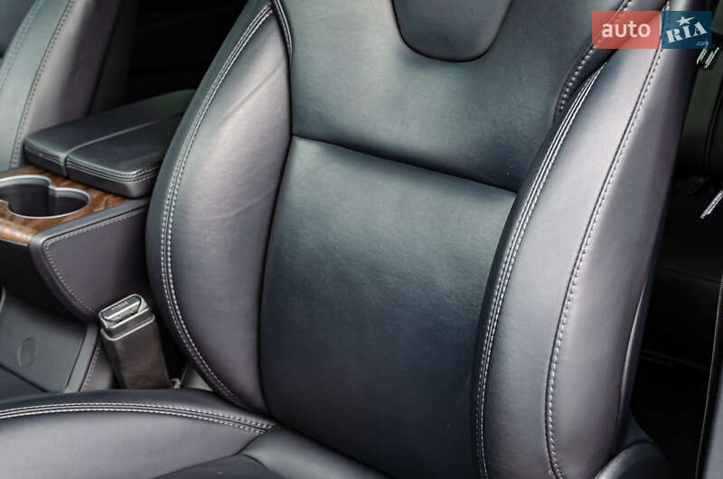 Внедорожник / Кроссовер Tesla Model X 2019 в Киеве фото 28 Внедорожник / Кроссовер Tesla Model X 2019 в Киеве