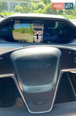 Внедорожник / Кроссовер Tesla Model X 2024 в 