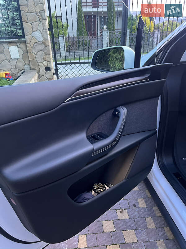 Внедорожник / Кроссовер Tesla Model X 2023 в Тернополе фото 9 Внедорожник / Кроссовер Tesla Model X 2023 в Тернополе